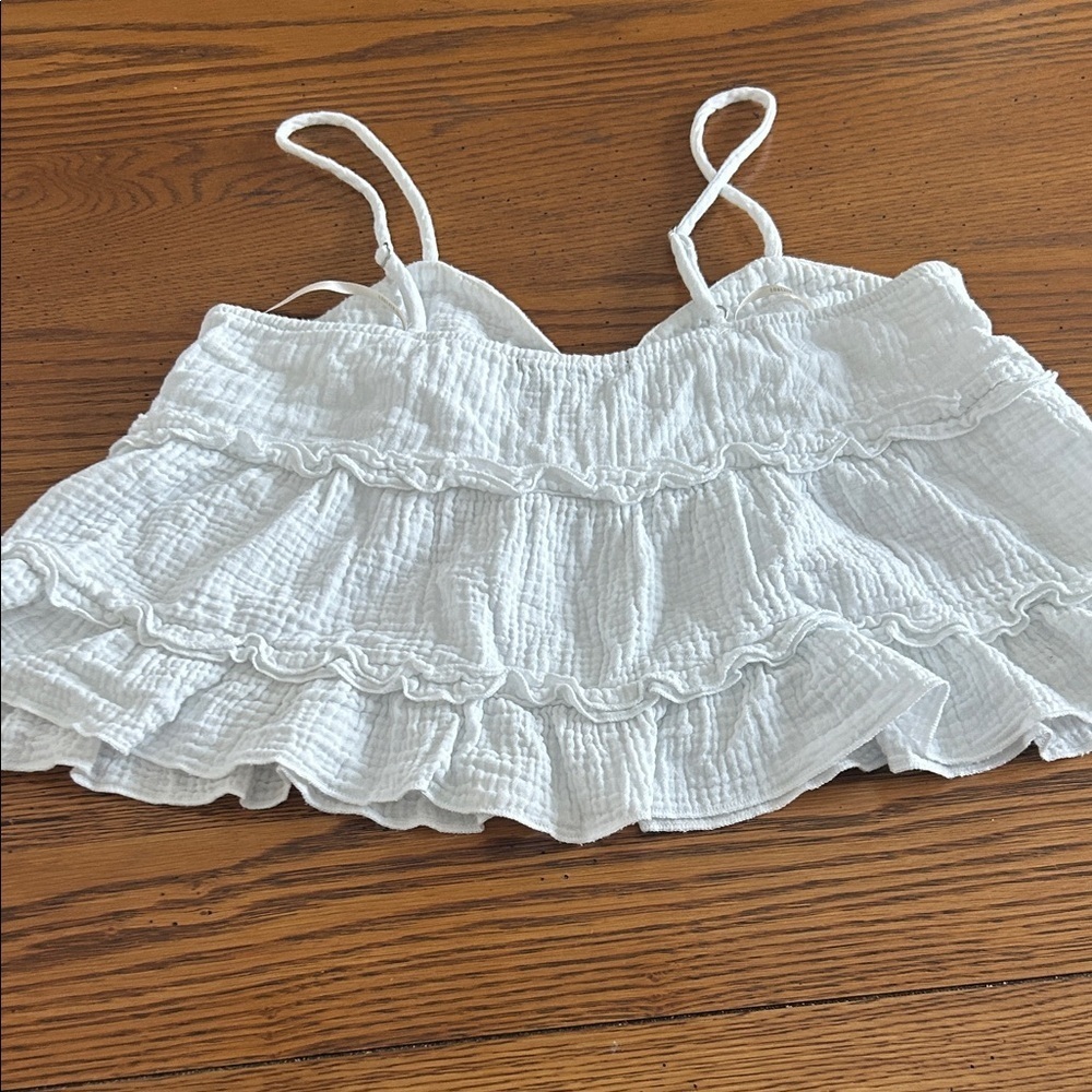 White Ruffled Women's Top/9 - Picture 3 of 3